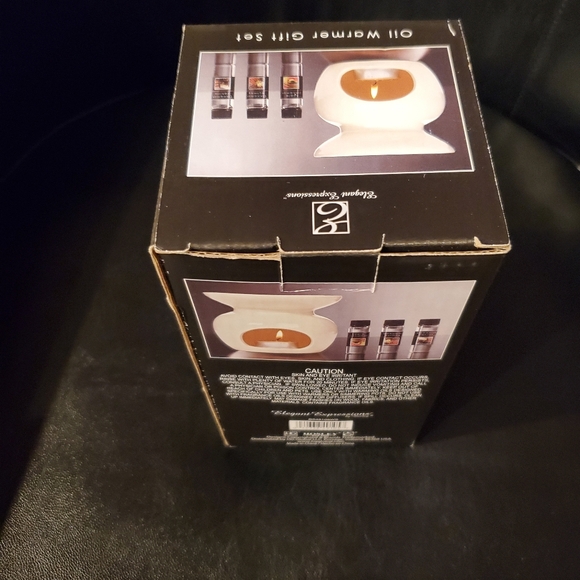 Oil Diffuser and 3-Pc. Oil Gift Set - White - Picture 5 of 6